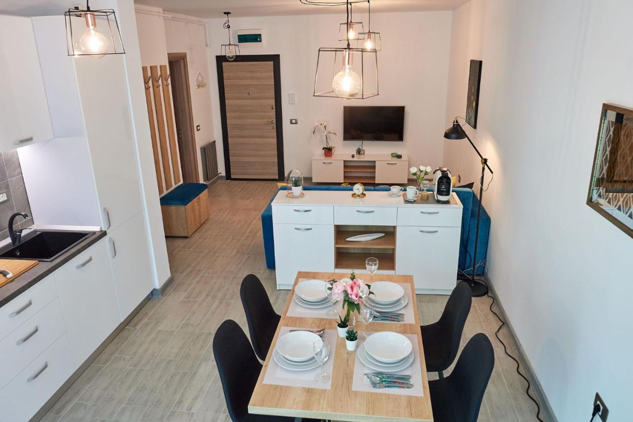 Vanilla Luxury Apartment Spa N Pool Beach Resort Năvodari Εξωτερικό φωτογραφία